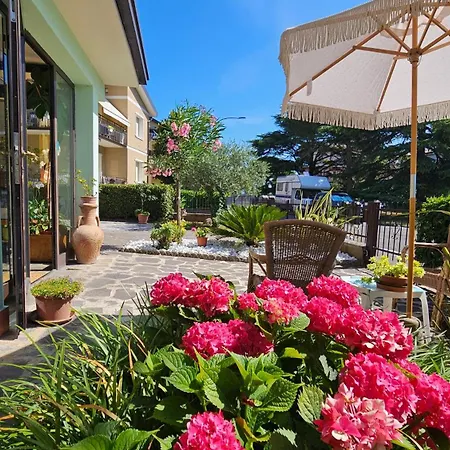 B&B Sandra-2